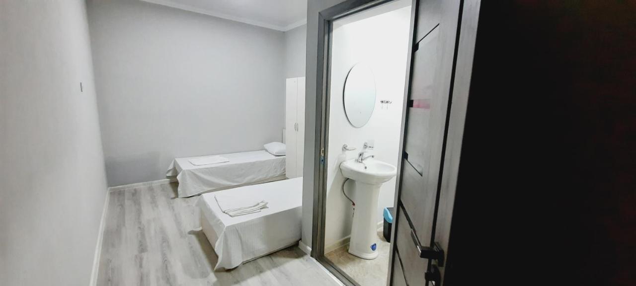 Vip Hostel Turkistan Luaran gambar